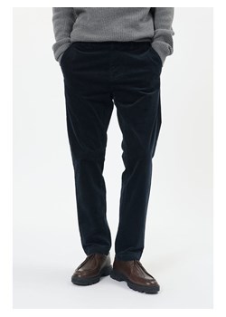 Matinique Spodnie sztruksowe w kolorze granatowym ze sklepu Limango Polska w kategorii Spodnie męskie - zdjęcie 189055932