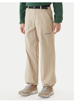 Columbia Spodnie outdoor Brea Falls™ 2086004 Beżowy Regular Fit ze sklepu MODIVO w kategorii Spodnie damskie - zdjęcie 189056122