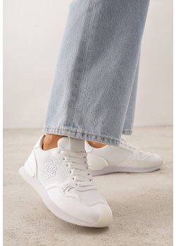 Białe Casualowe Sneakersy z Ozdobnymi Przeszyciami Chlylee ze sklepu born2be.pl w kategorii Buty sportowe damskie - zdjęcie 189062973