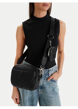 Torebka Guess Jeans CWBEO-GUESS-M-001-09 Czarny ze sklepu eobuwie.pl w kategorii Listonoszki - zdjęcie 189065501