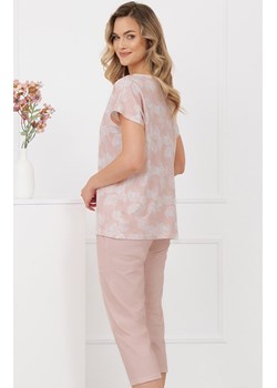Piżama damska ze spodniami 3/4 łososiowa Kalina, Kolor łososiowy-wzór, Rozmiar S, Italian Fashion ze sklepu Primodo w kategorii Piżamy damskie - zdjęcie 189070440