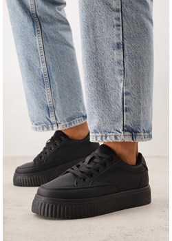 Czarne Sneakersy na Grubej Podeszwie z Tłoczeniem Zeanidra ze sklepu born2be.pl w kategorii Buty sportowe damskie - zdjęcie 189080300