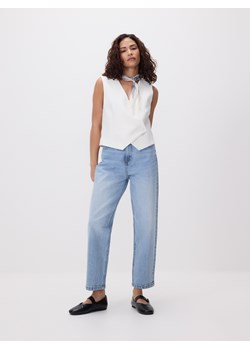 Reserved - Jeansy mom fit z krótszą nogawką - niebieski ze sklepu Reserved w kategorii Spodnie dziewczęce - zdjęcie 189084833