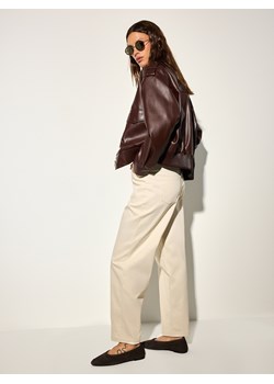 Mohito - Kremowe spodnie barrel - kremowy ze sklepu Mohito w kategorii Spodnie damskie - zdjęcie 189086932