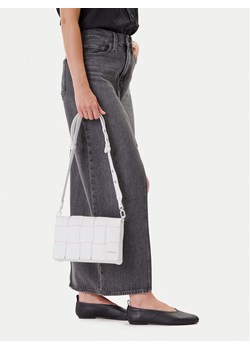 Torebka Desigual Yoko Blacno 25SAXPAQ Biały ze sklepu eobuwie.pl w kategorii Listonoszki - zdjęcie 189087974