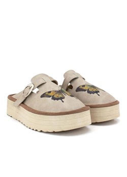 Calceo Chodaki w kolorze beżowym ze sklepu Limango Polska w kategorii Klapki damskie - zdjęcie 189090771