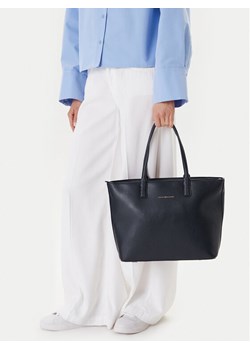 Tommy Hilfiger Torebka Th Logotape Tote AW0AW17449 Granatowy ze sklepu MODIVO w kategorii Torby Shopper bag - zdjęcie 189095264