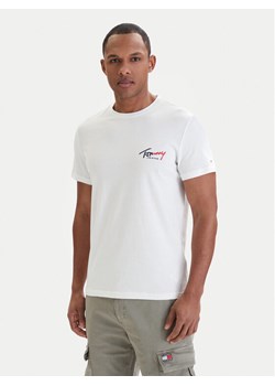 Tommy Jeans T-Shirt DM0DM22538 Biały Slim Fit ze sklepu MODIVO w kategorii T-shirty męskie - zdjęcie 189099160