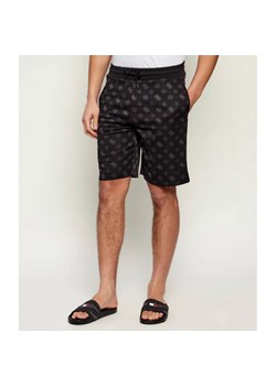 GUESS ACTIVE Szorty OVIDIO | Regular Fit ze sklepu Gomez Fashion Store w kategorii Spodenki męskie - zdjęcie 189100324