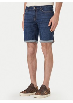 Guess Szorty jeansowe M6GD01 D0754 Niebieski Regular Fit ze sklepu MODIVO w kategorii Spodenki męskie - zdjęcie 189101782