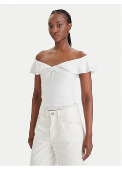 Guess Bluzka W6GP23 K3106 Biały Regular Fit ze sklepu MODIVO w kategorii Bluzki damskie - zdjęcie 189101901
