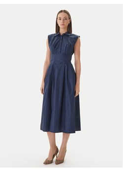 Guess Sukienka codzienna W6GKA0 W2353 Granatowy Regular Fit ze sklepu MODIVO w kategorii Sukienki - zdjęcie 189101943
