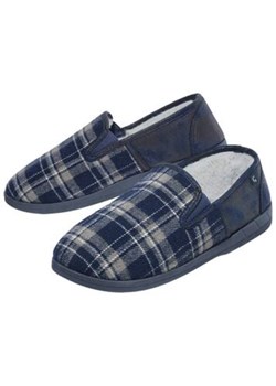 Zimowe kapcie z podszewką z imitacji futerka ze sklepu Atlas For Men w kategorii Kapcie męskie - zdjęcie 189103320