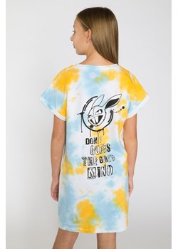 Żółta sukienka tie dye DON’T GUESS THE GIRL’S MIND, Rozmiar - 146, Kolor - Multikolor ze sklepu REPORTER w kategorii Sukienki dziewczęce - zdjęcie 189104561