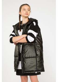 Czarny pikowany przejściowy bezrękawnik o przedłużonym kroju, Rozmiar - 146, Kolor - Czarny ze sklepu REPORTER w kategorii Kamizelki dziewczęce - zdjęcie 189104720