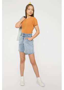 Niebieskie jeansowe krótkie spodenki, Rozmiar - 146, Kolor - Niebieski ze sklepu REPORTER w kategorii Spodenki dziewczęce - zdjęcie 189105261