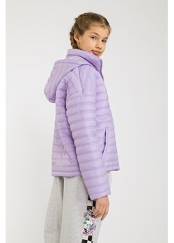 Fioletowa kurtka przejściowa z kapturem dla dziewczyny, Rozmiar - 140, Kolor - Fioletowy ze sklepu REPORTER w kategorii Kurtki dziewczęce - zdjęcie 189105411