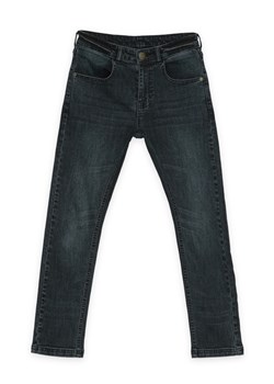 Granatowe klasyczne jeansy SLIM, Rozmiar - 140, Kolor - Niebieski ze sklepu REPORTER w kategorii Spodnie chłopięce - zdjęcie 189105781