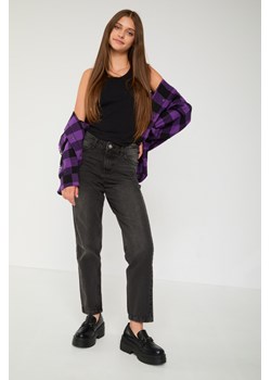 Szare jeansy typu MOM FIT, Rozmiar - 140, Kolor - Ciemny szary ze sklepu REPORTER w kategorii Spodnie dziewczęce - zdjęcie 189105820