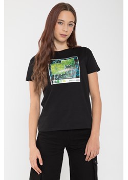 Czarny T-Shirt z nadrukiem w kolorze ciemnej zieleni, Rozmiar - 140, Kolor - Czarny ze sklepu REPORTER w kategorii Bluzki dziewczęce - zdjęcie 189106210