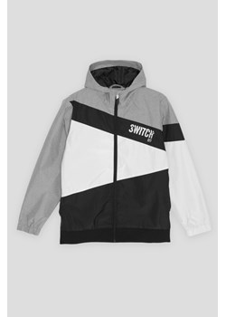 Kurtka przejściowa z kapturem z panelami kolorystycznymi, Rozmiar - 140, Kolor - Multikolor ze sklepu REPORTER w kategorii Kurtki chłopięce - zdjęcie 189106244