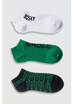 Zestaw skarpet z napisami 3-PAK, Rozmiar -  34, Kolor - Multikolor ze sklepu REPORTER w kategorii Skarpetki dziecięce - zdjęcie 189106344