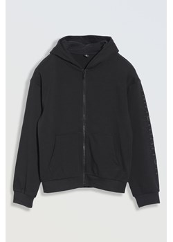 Czarna bluza oversize z kapturem zapinana na zamek, Rozmiar - 140, Kolor - Czarny ze sklepu REPORTER w kategorii Bluzy dziewczęce - zdjęcie 189106642