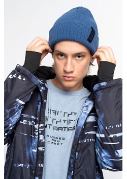 Niebieska czapka z czarną naszywką z boku, Rozmiar -  r2, Kolor - Niebieski ze sklepu REPORTER w kategorii Czapki dziecięce - zdjęcie 189107162