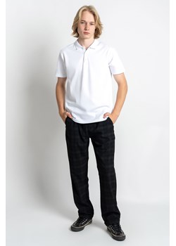 Czarne eleganckie spodnie REGULAR w kratę typu chinosy, Rozmiar - 140, Kolor - Czarny ze sklepu REPORTER w kategorii Spodnie chłopięce - zdjęcie 189107340