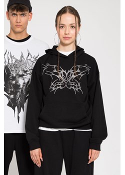 Czarna bluza REGULAR z kapturem z przestrzennym nadrukiem na wysokości piersi, Rozmiar - 140, Kolor - Czarny ze sklepu REPORTER w kategorii Bluzy dziewczęce - zdjęcie 189107343
