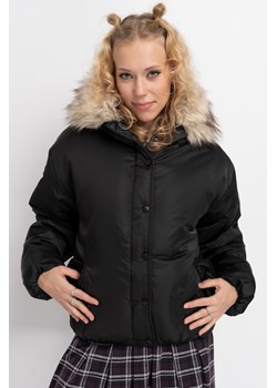 Czarna kurtka z kapturem z futrzanym kołnierzem ocieplana, Rozmiar - 140, Kolor - Czarny ze sklepu REPORTER w kategorii Kurtki dziewczęce - zdjęcie 189107572