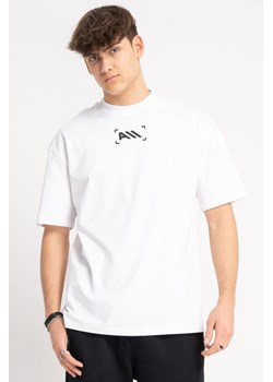Biały t-shirt OVERSIZE z minimalistycznym nadrukiem pod szyją, Rozmiar - 152, Kolor - Biały ze sklepu REPORTER w kategorii T-shirty chłopięce - zdjęcie 189107771