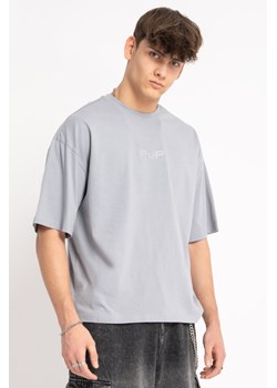 Szary t-shirt BOXY z minimalistycznym nadrukiem z przodu, Rozmiar - 158, Kolor - Szary ze sklepu REPORTER w kategorii T-shirty chłopięce - zdjęcie 189107800