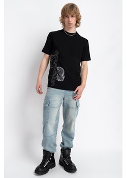 Niebieskie spodnie jeansowe typu joggery z naszywanymi kieszeniami, Rozmiar - 140, Kolor - Niebieski ze sklepu REPORTER w kategorii Spodnie chłopięce - zdjęcie 189107894