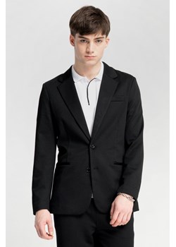 Czarna marynarka garniturowa REGULAR taliowana, Rozmiar - 146, Kolor - Czarny ze sklepu REPORTER w kategorii Marynarki i garnitury chłopięce - zdjęcie 189108312