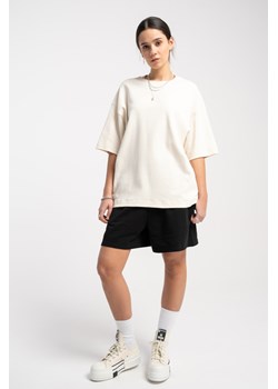 Czarne krótkie spodenki dresowe REGULAR bez nadruków, Rozmiar - 140, Kolor - Czarny ze sklepu REPORTER w kategorii Spodenki dziewczęce - zdjęcie 189108363