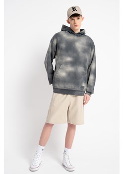 Beżowe krótkie spodenki dresowe REGULAR bez nadruków, Rozmiar - 140, Kolor - Beżowy ze sklepu REPORTER w kategorii Spodenki męskie - zdjęcie 189108550