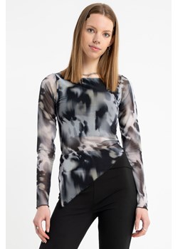 Bluzka LONG z transparentnej siateczki o asymetrycznym kroju, Rozmiar - 170, Kolor - Szary ze sklepu REPORTER w kategorii Bluzki dziewczęce - zdjęcie 189109283