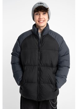 Czarno-szara pikowana kurtka z ociepleniem bez kaptura, Rozmiar - 170, Kolor - Czarny ze sklepu REPORTER w kategorii Kurtki chłopięce - zdjęcie 189109863