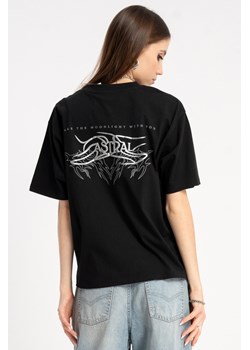 Czarny t-shirt REGULAR z autorską grafiką z tyłu, Rozmiar - 140, Kolor - Czarny ze sklepu REPORTER w kategorii Bluzki dziewczęce - zdjęcie 189110041
