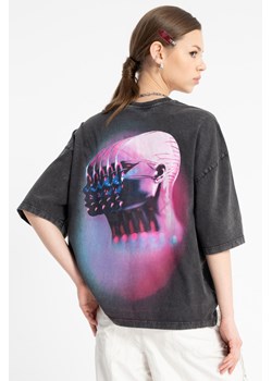 Ciemnoszary t-shirt BOXY z autorską grafiką z tyłu, Rozmiar - 140, Kolor - Ciemny szary ze sklepu REPORTER w kategorii Bluzki dziewczęce - zdjęcie 189110051