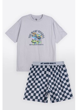 Bawełniana piżama z autorską grafiką z przodu, Rozmiar - 170, Kolor - Szary ze sklepu REPORTER w kategorii Piżamy dziecięce - zdjęcie 189110881