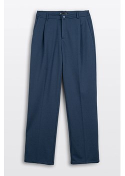 Granatowe spodnie garniturowe REGULAR, Rozmiar - 140, Kolor - Niebieski ze sklepu REPORTER w kategorii Spodnie chłopięce - zdjęcie 189111042