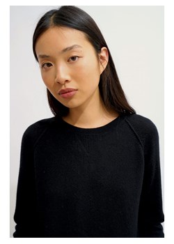 AUTHENTIC CASHMERE Kaszmirowy sweter "Etret" w kolorze czarnym ze sklepu Limango Polska w kategorii Swetry damskie - zdjęcie 189115343