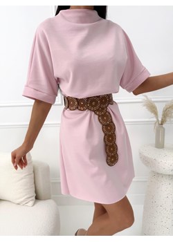 Pudrowa Prosta Sukienka ze Stójką ze sklepu ModnaKiecka.pl w kategorii Sukienki - zdjęcie 189120772