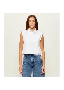 GUESS ACTIVE Polo HABI | Cropped Fit ze sklepu Gomez Fashion Store w kategorii Bluzki damskie - zdjęcie 189122444