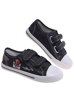 Czarne chłopięce tenisówki na rzepy /A5-2 18839 T184/ ze sklepu Pantofelek24.pl w kategorii Trampki dziecięce - zdjęcie 189131270