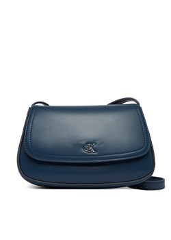 Calvin Klein Torebka Ck Flap Camera Bag LV04F3421G Granatowy ze sklepu MODIVO w kategorii Listonoszki - zdjęcie 189135623