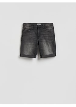 Reserved - Jeansowe szorty slim fit - szary ze sklepu Reserved w kategorii Spodnie męskie - zdjęcie 189138770