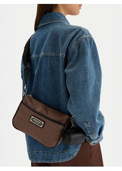 Torebka Nine West CEO-Marisse-LA374-4707 Brązowy ze sklepu eobuwie.pl w kategorii Listonoszki - zdjęcie 189145064